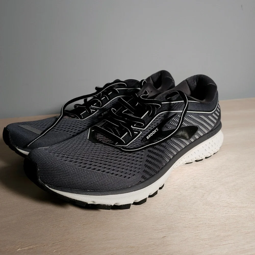 Brooks Ghost 12 Running Shoes Mens 13 Grey Black Neutral Trainers 1103161D075‎